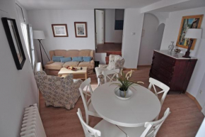 Apartment for 6 people 1 min walking to the beach